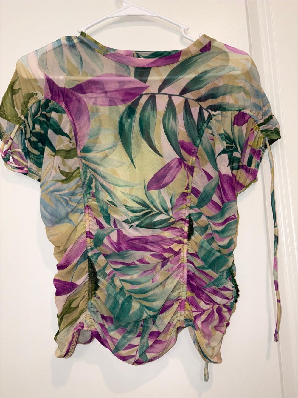 Guess Floral Medium Sheer Mesh Ruched Short Sleeve Top - Purple/Green